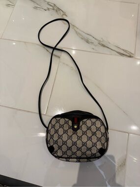 Gucci Beige/Black GG Monogram Crossbody with Red/Green Stripe